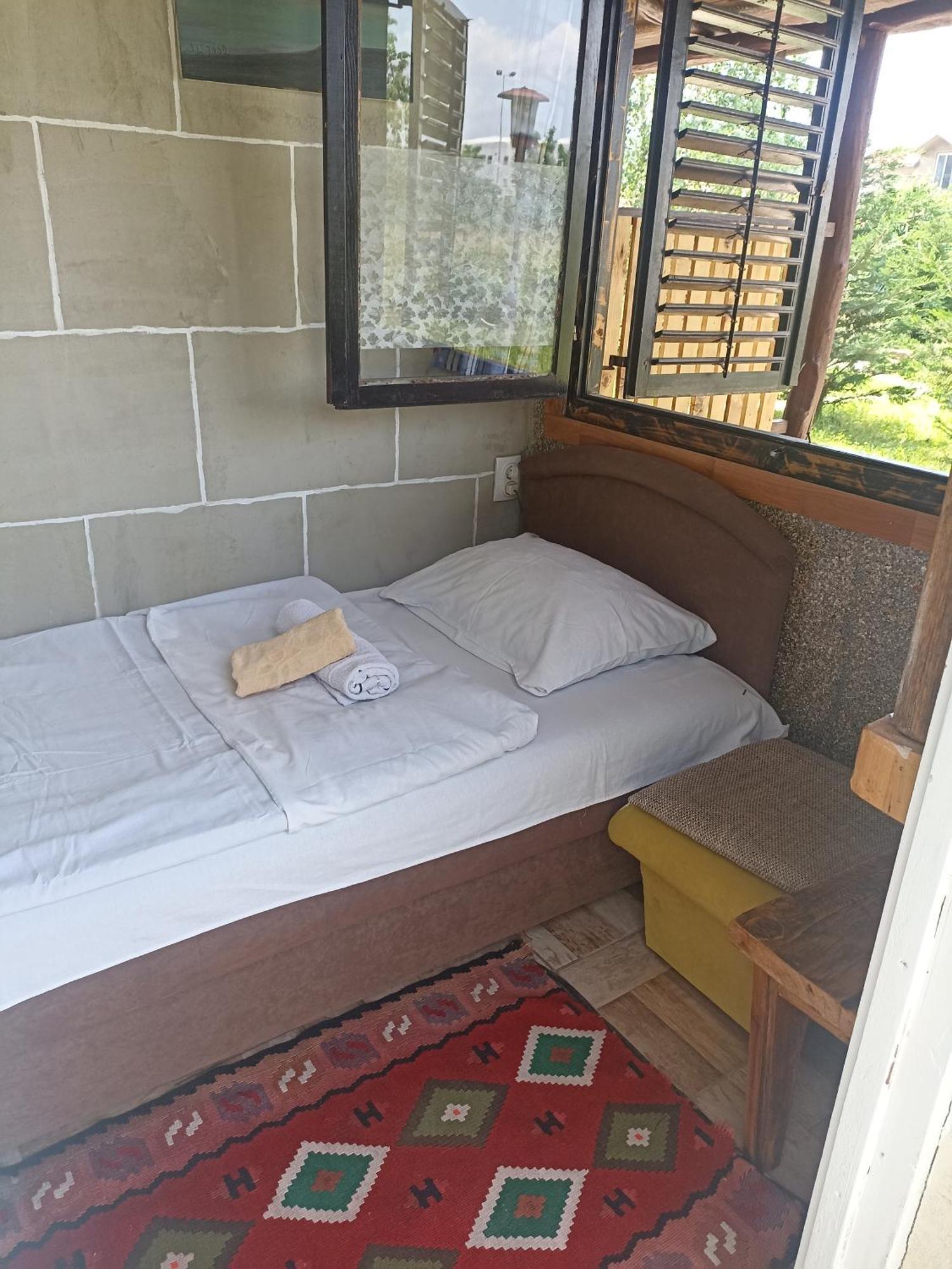 Belette Apartments & Park Niksic Quarto foto