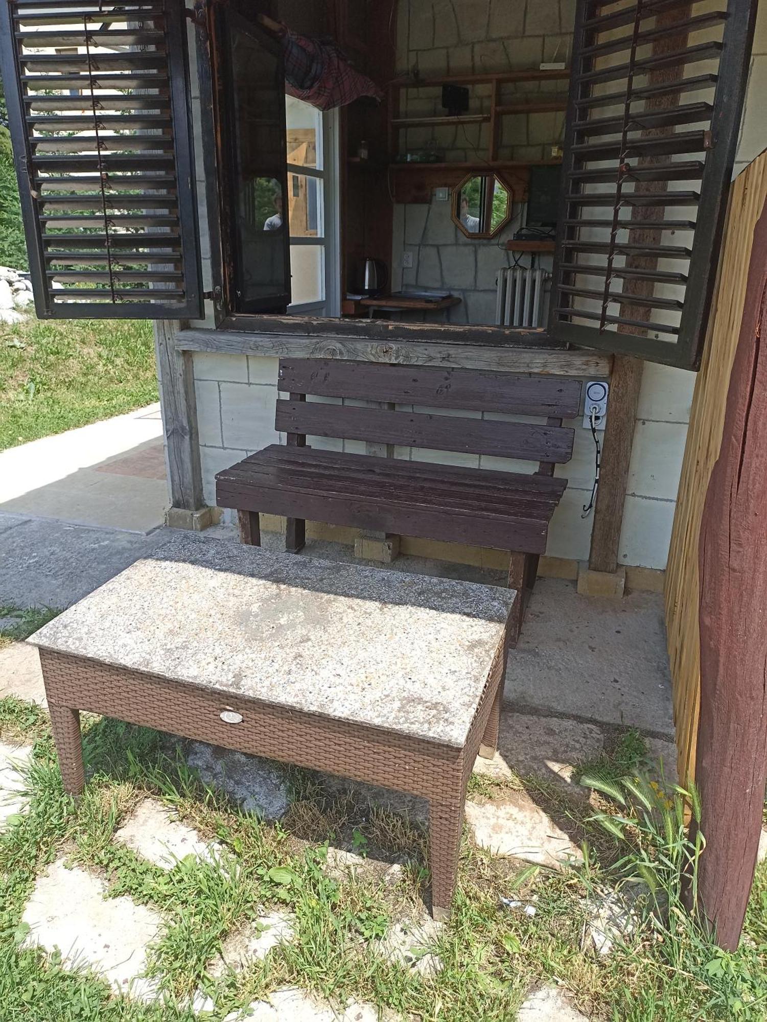 Belette Apartments & Park Niksic Quarto foto